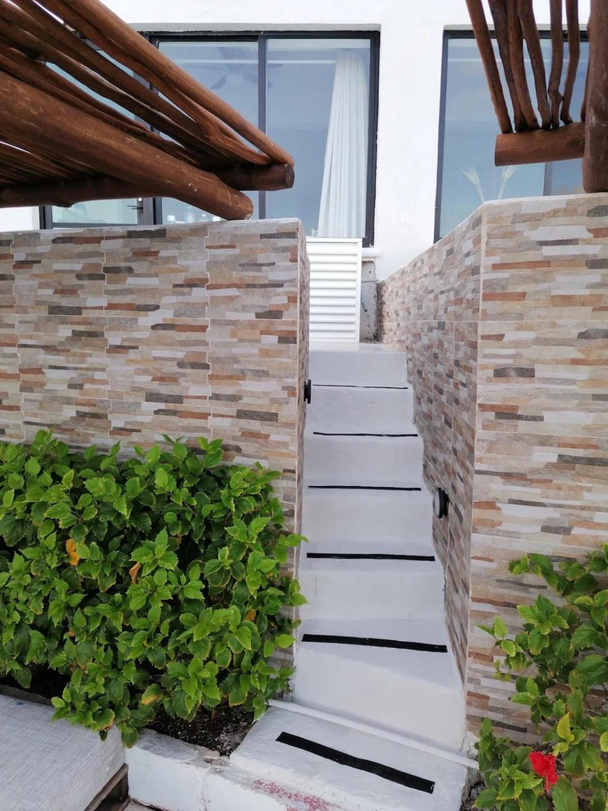 Beachfront Studio With Ocean View Cancun Bagian luar foto